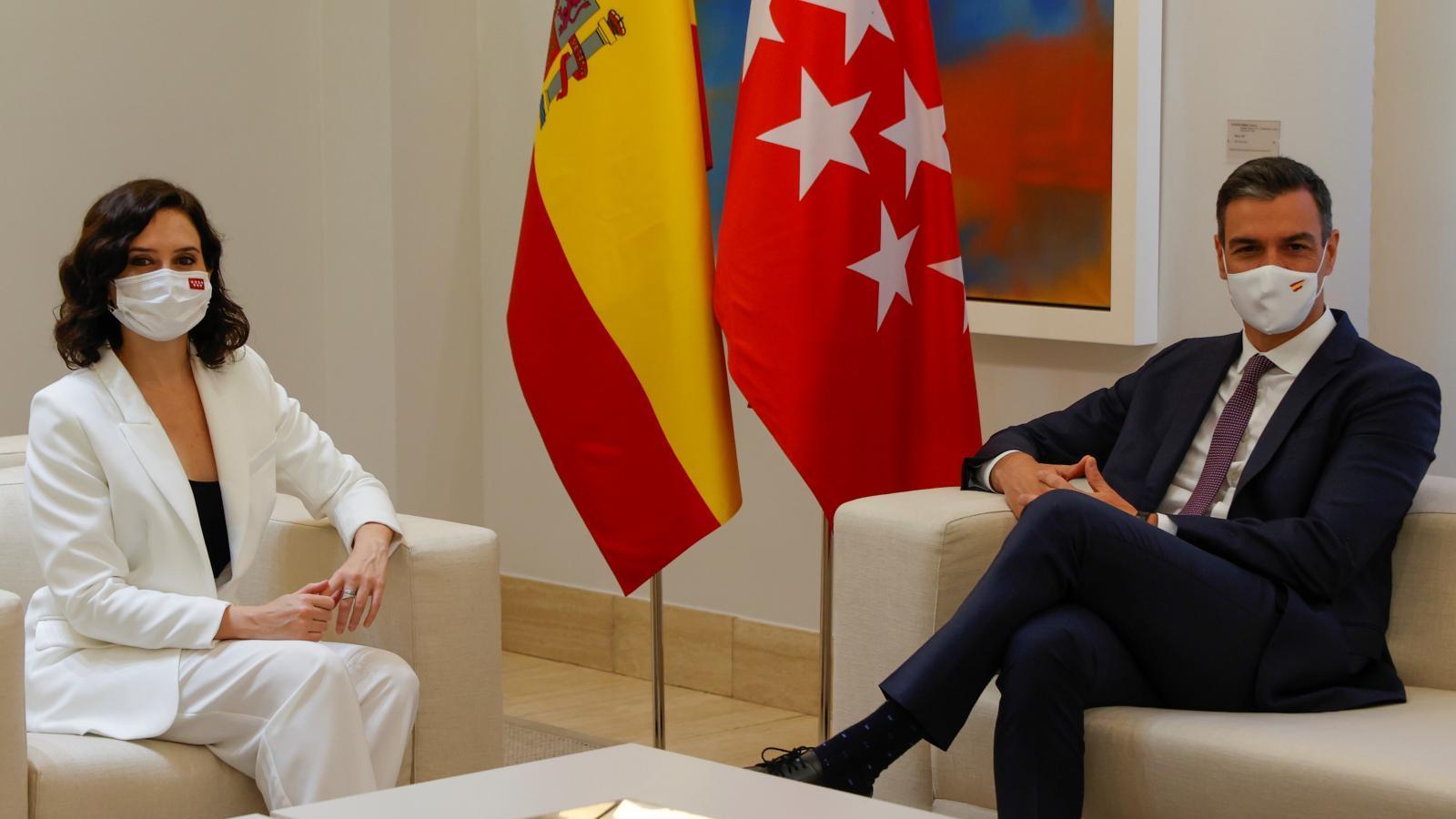 Díaz Ayuso: &quot;España está secuestrada en manos de minorías que la odian&quot;