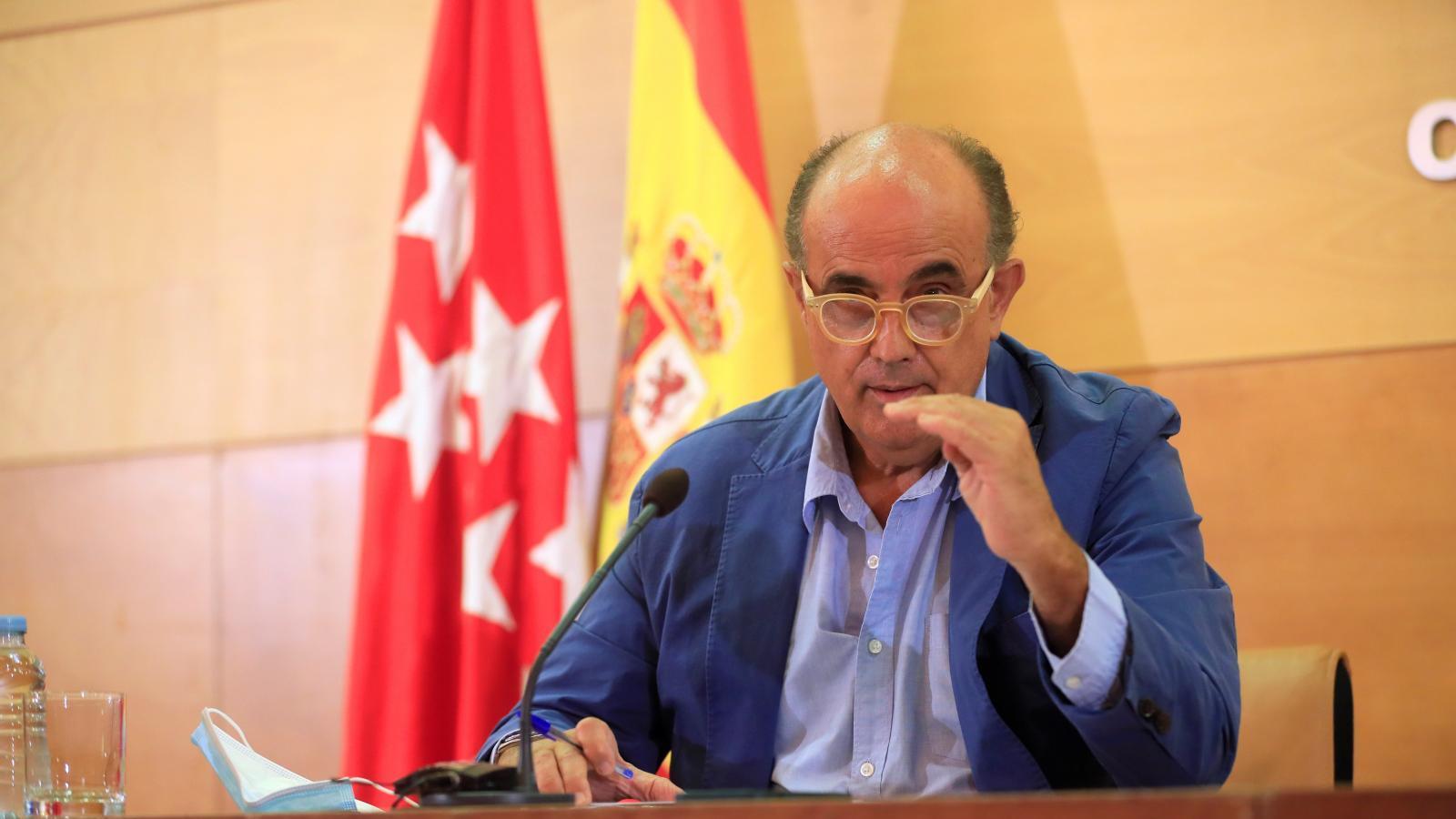 Los menores de 65 años que hayan pasado la covid podrán vacunarse en un mes