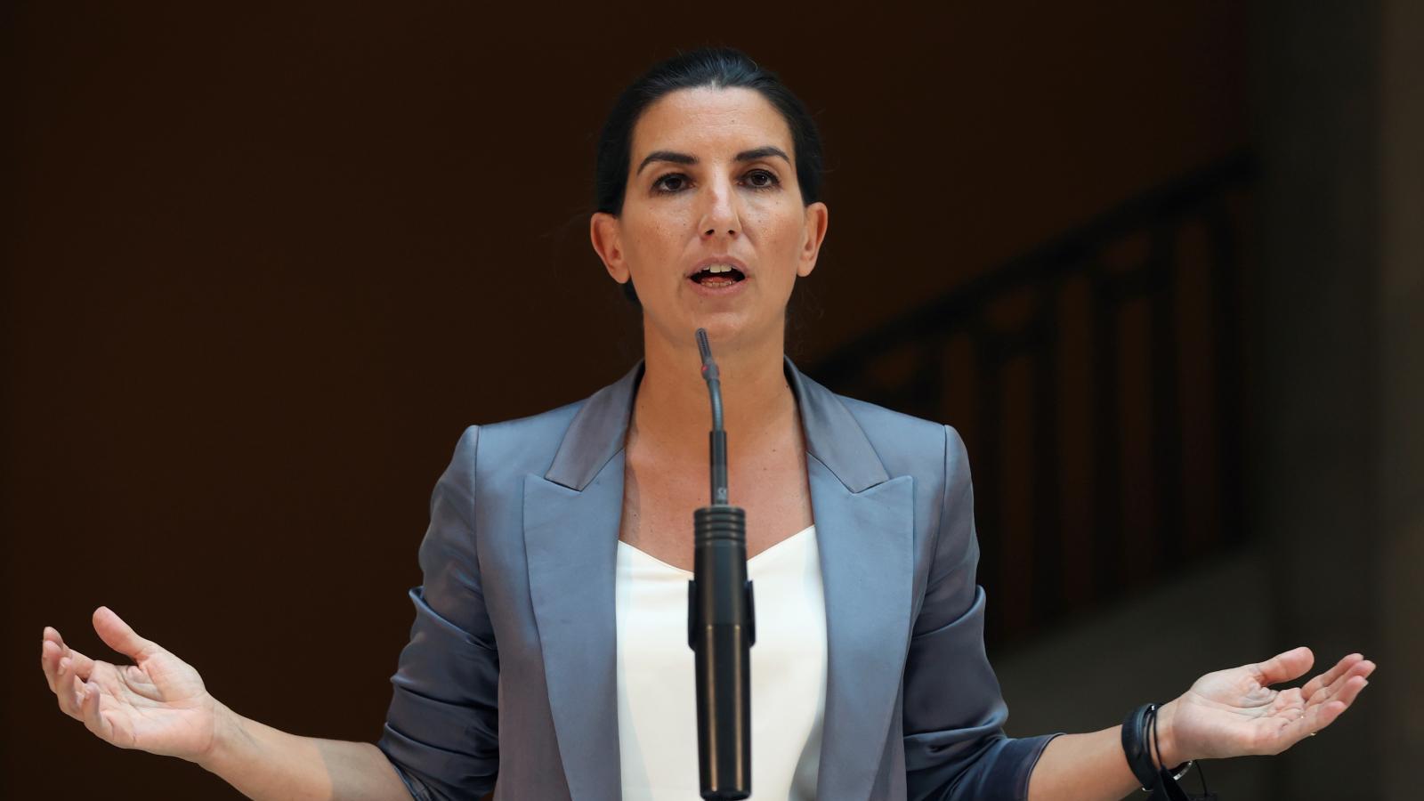 Monasterio quiere negociar los presupuestos antes de que lleguen a la Asamblea