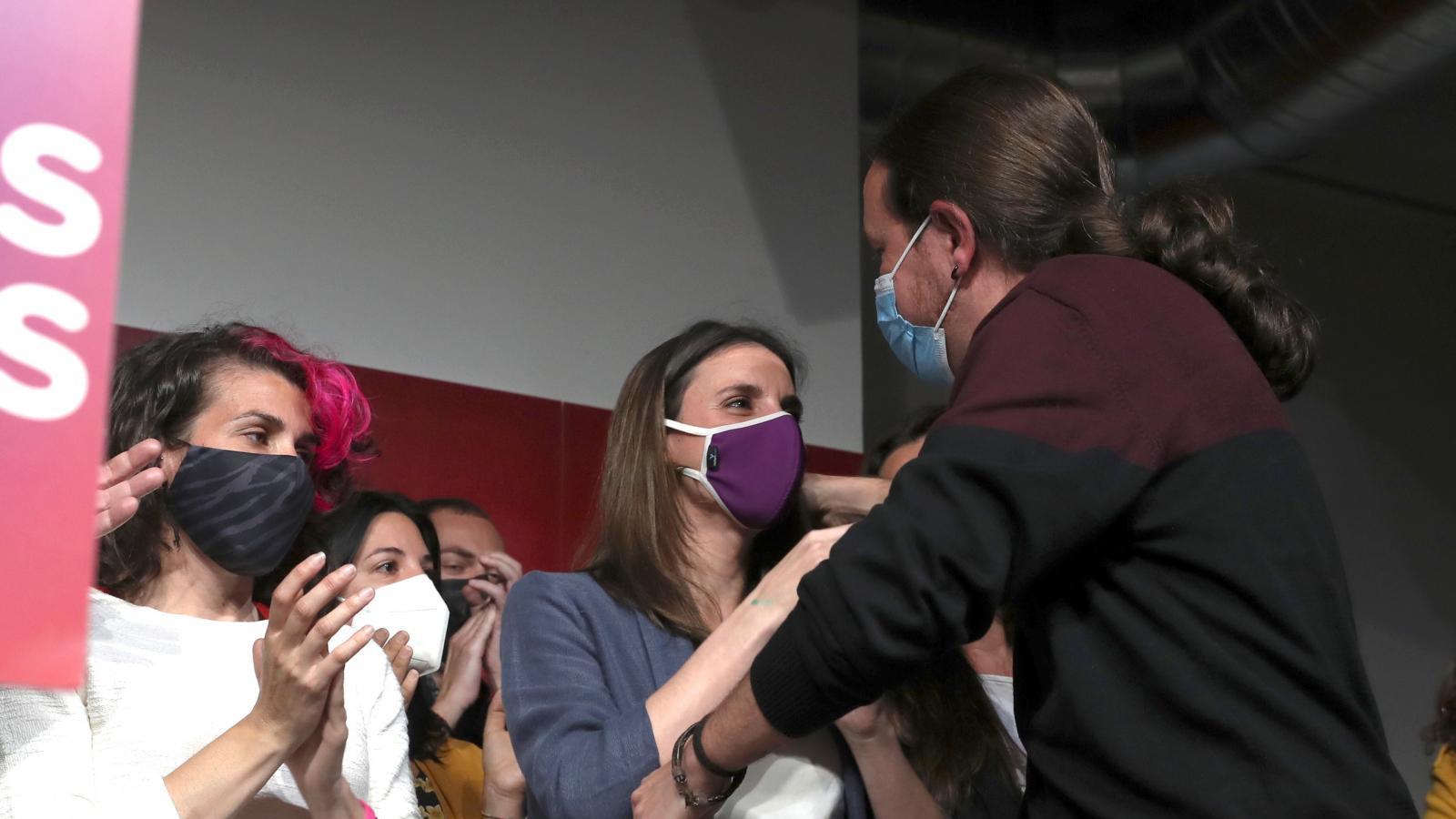 Montero e Iglesias piden cárcel para uno de los acosadores de su domicilio