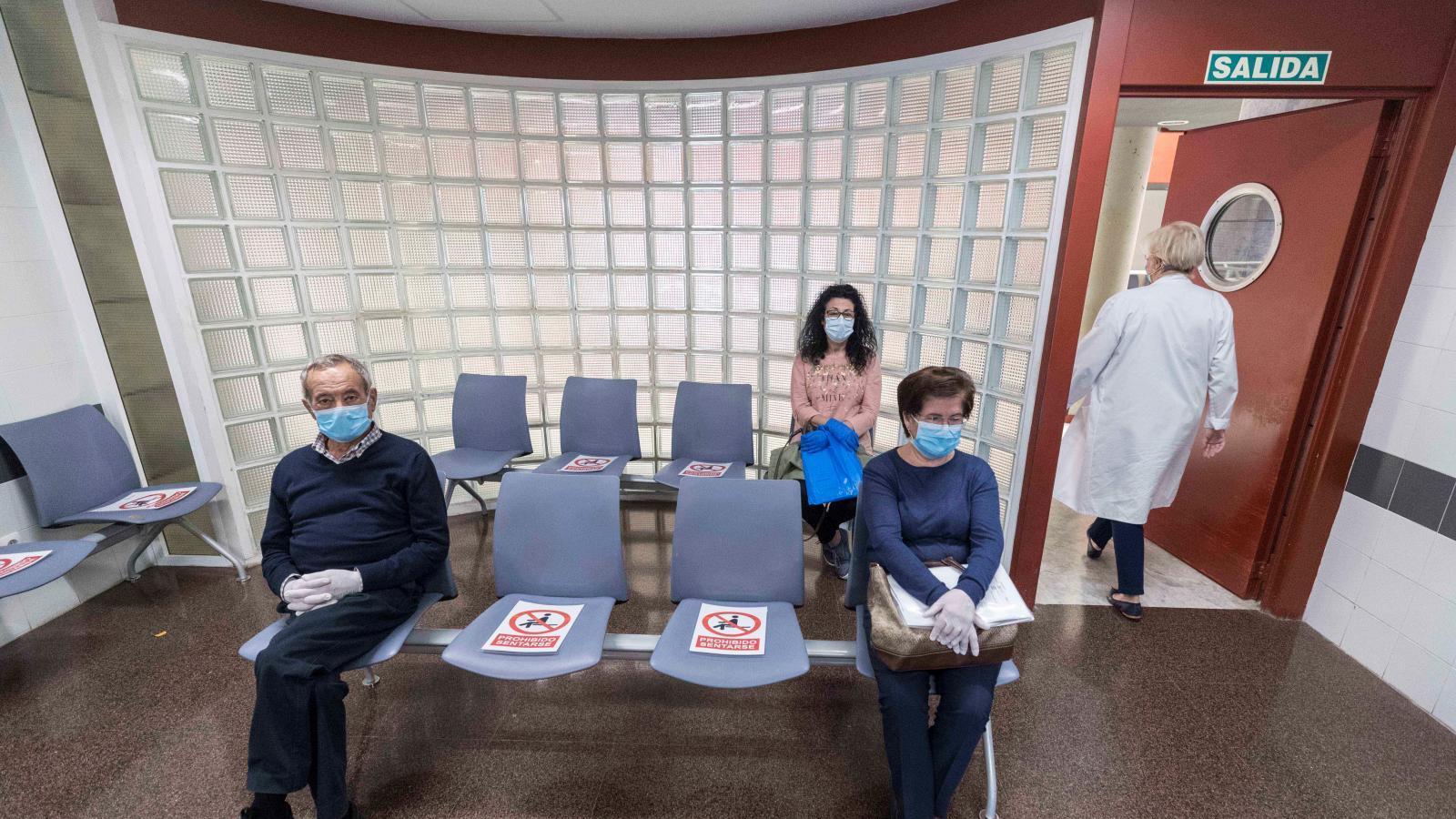 Sanidad financia la primera inmunoterapia para el cáncer de pulmón más agresivo