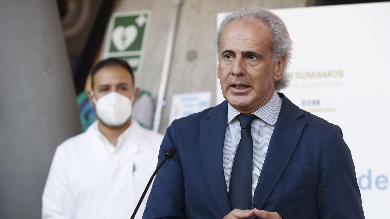 Escudero asegura que la sexta ola de covid está en "fase de meseta"