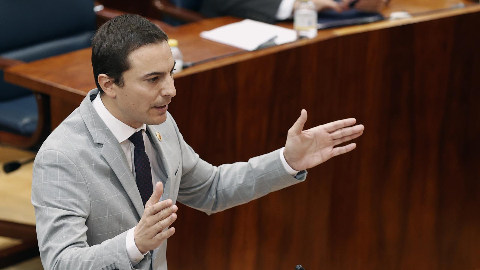 Lobato urge a evitar más desprendimientos de tierra en Arroyomolinos