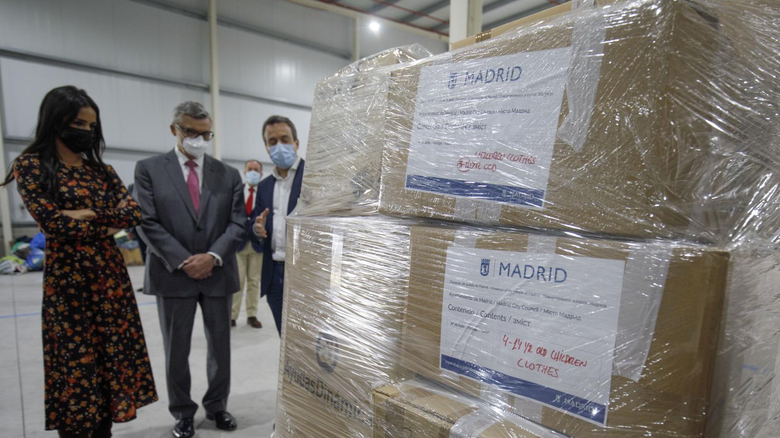 El Ayuntamiento de Madrid manda a Leópolis tres camiones con toneladas de material humanitario