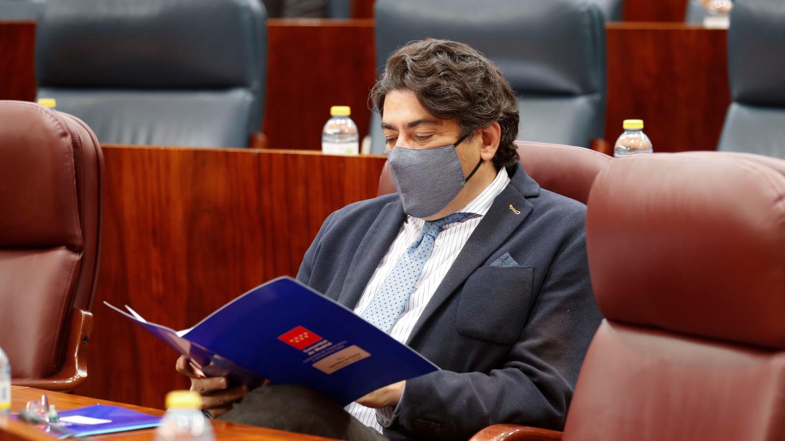 Pérez anuncia medidas legales contra el Ministerio de Transportes por no escuchar a Madrid