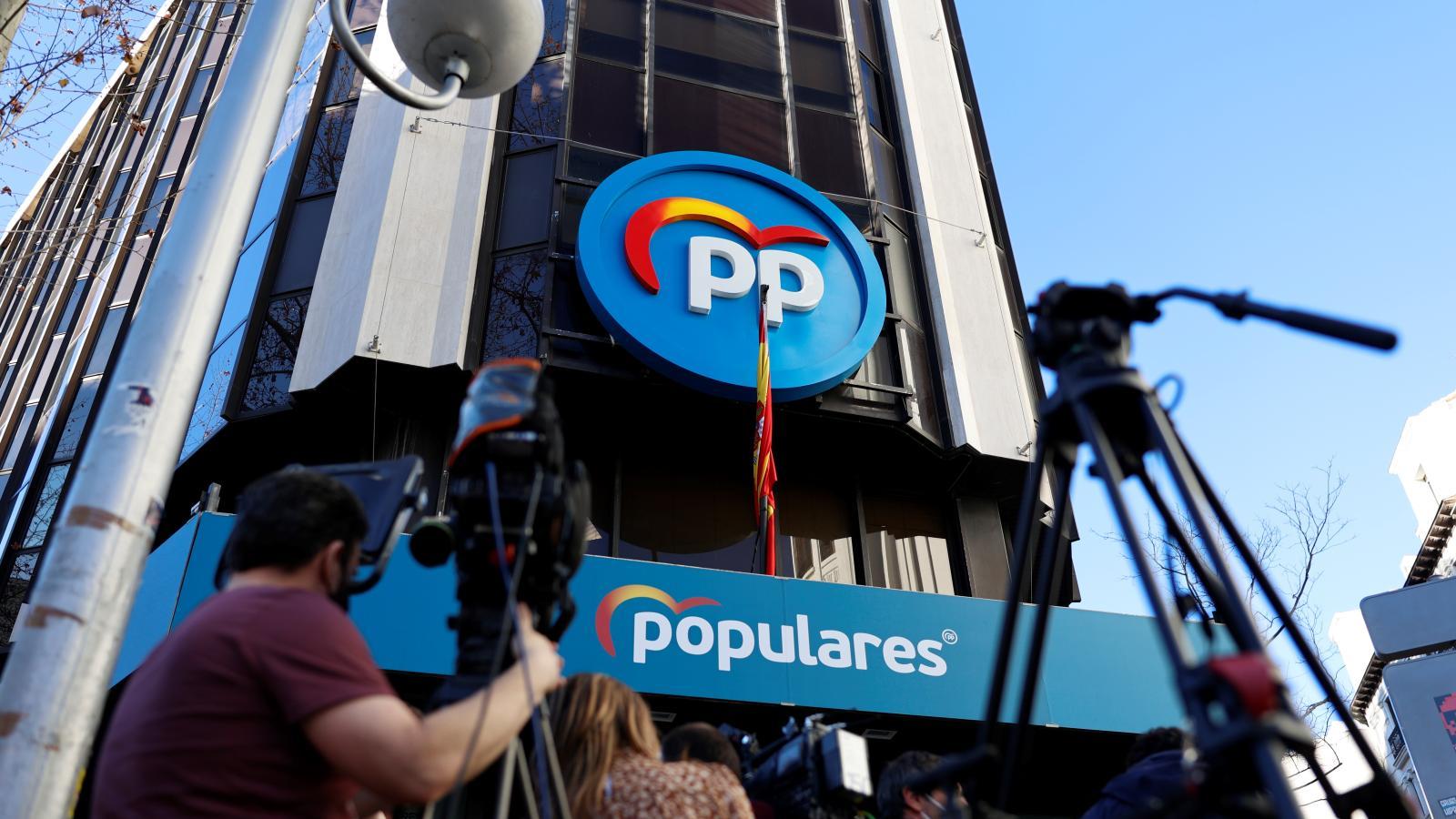 EL CIS mejora los datos del PP de Feijóo y le sitúa a 3,1 puntos del PSOE