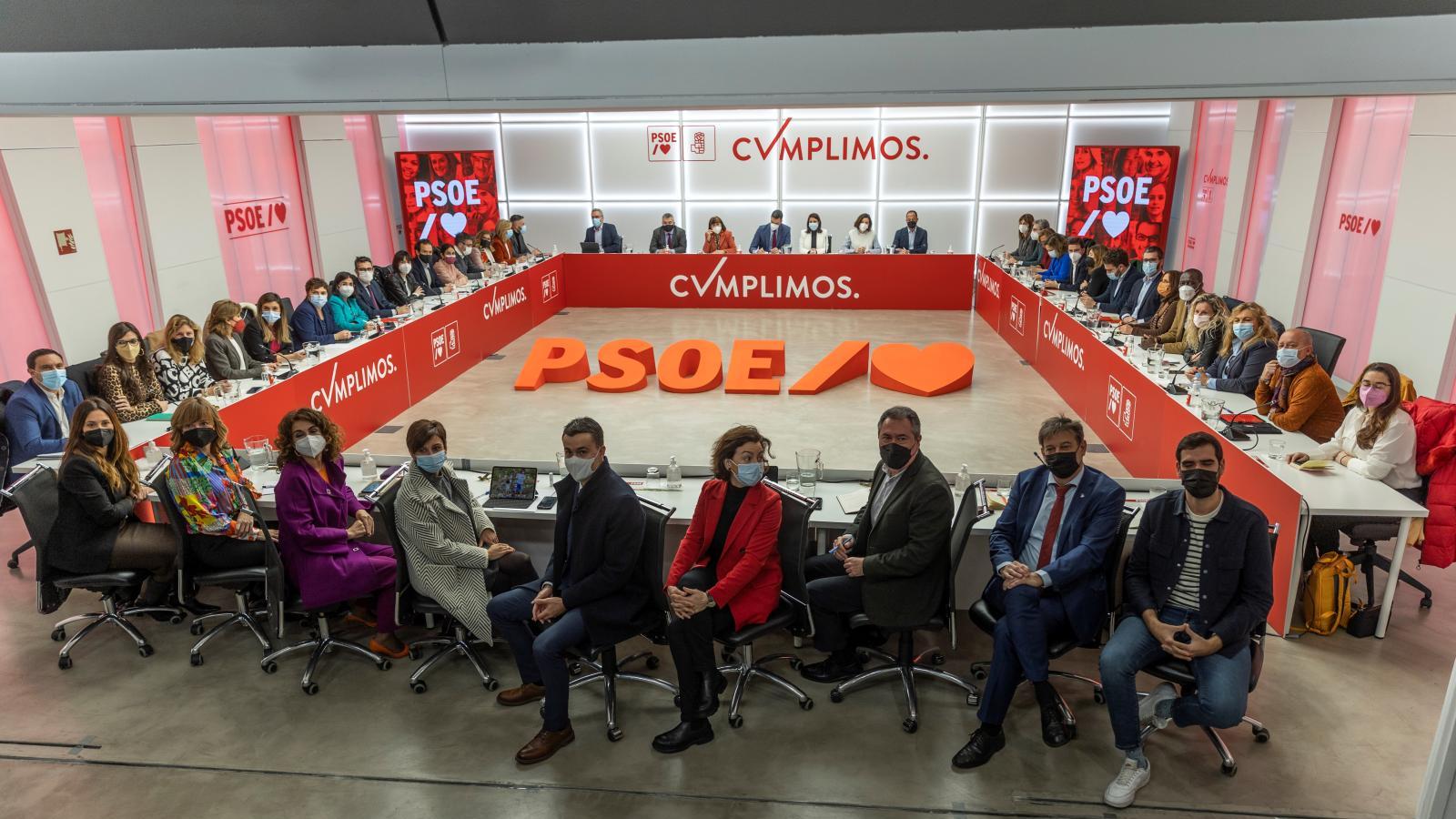 Los votantes del PSOE dejan de serle fieles y empieza a caer con fuerza en las encuestas