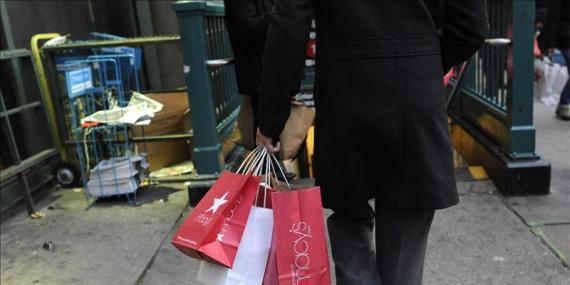 La tasa de negocio y empleo en el sector servicios desciende en agosto en Madrid