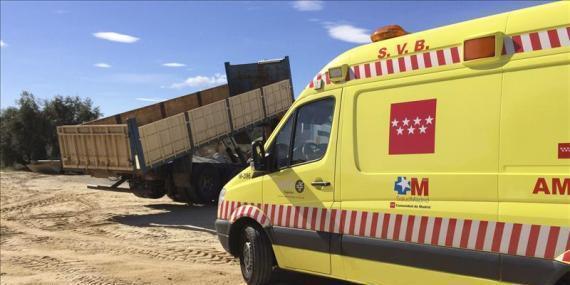 Fallece un trabajador aplastado por un camión en Cadalso de los Vidrios