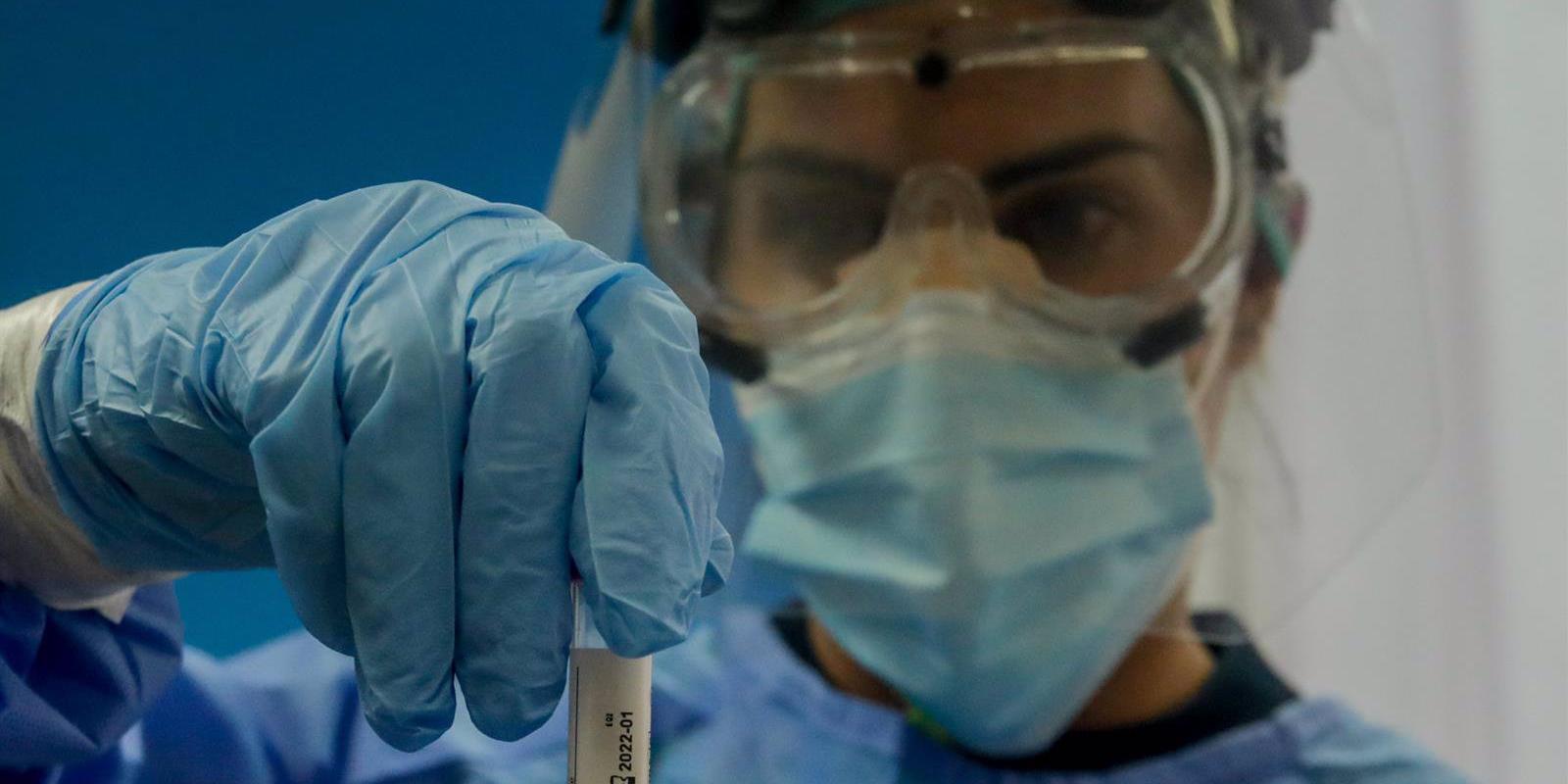 La Comunidad invierte más de cuatro millones de euros en material Covid para hospitales