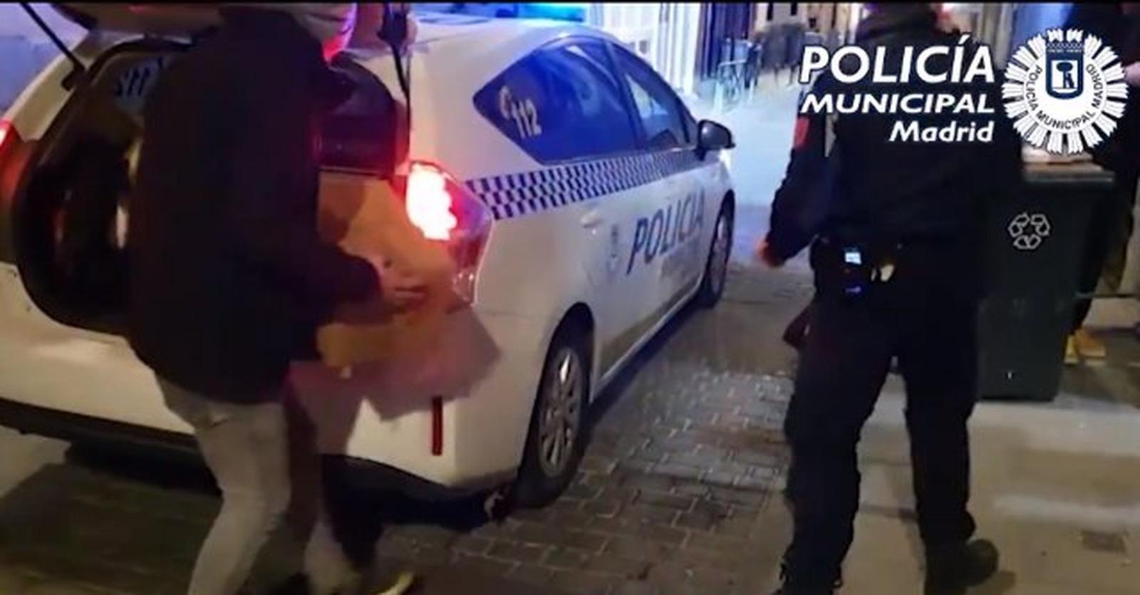 Requisados casi 300.000 productos pirotécnicos destinados a la venta ambulante en el entorno de la Plaza Mayor