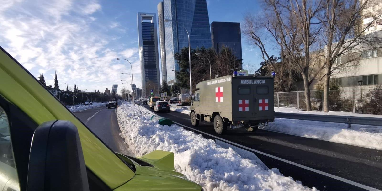 Summa, UME y Policía colaboran para evacuar a un vecino de Alcobendas que sufrió un infarto al hospital La Paz