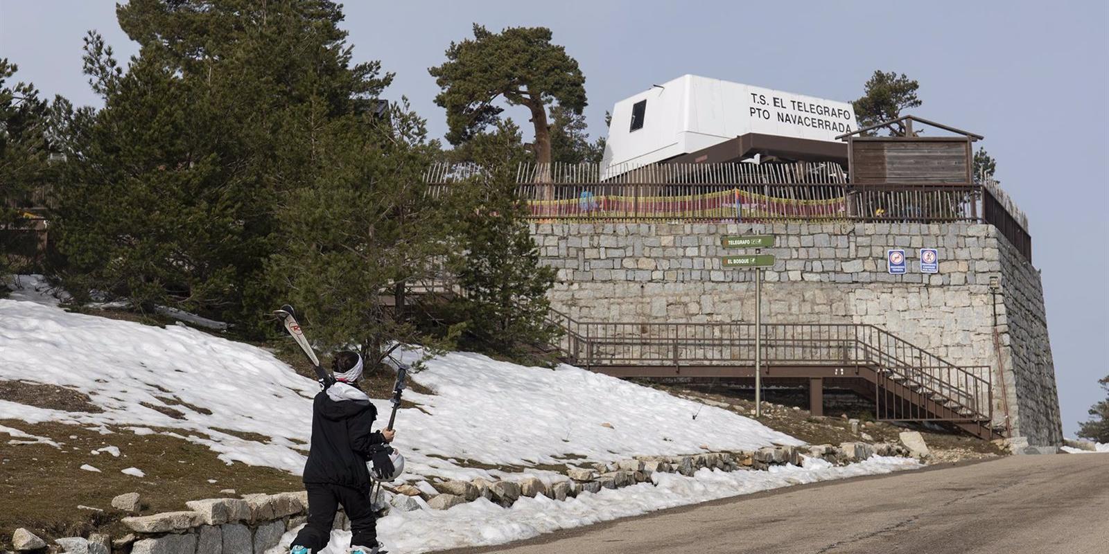El Ministerio de Transición Ecológica condena a la estación de esquí de Navacerrada al cierre definitivo
