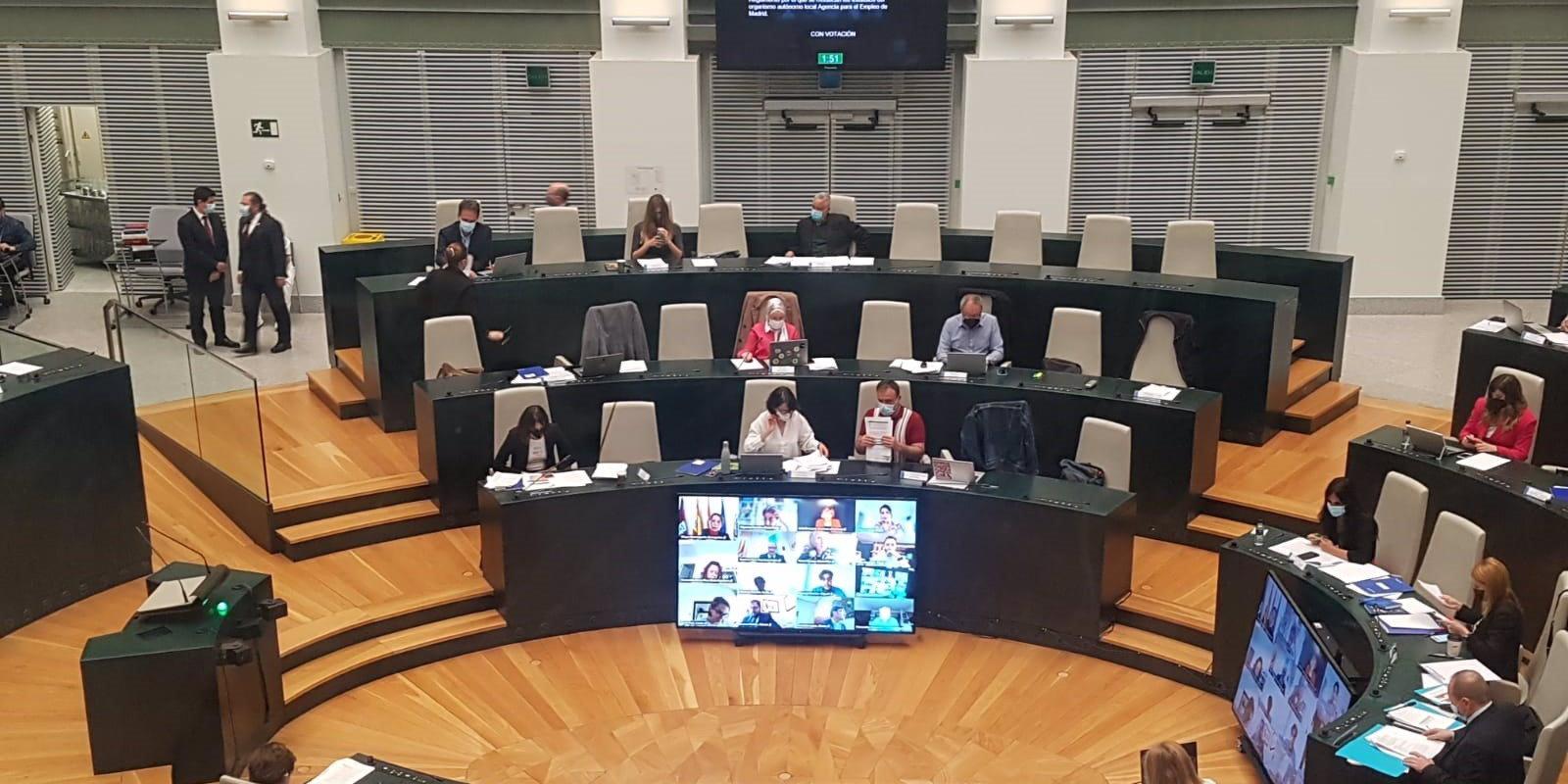 El Pleno de Cibeles saca adelante la modificada ordenanza de prestaciones económicas de Servicios Sociales con el 'no' de Más Madrid