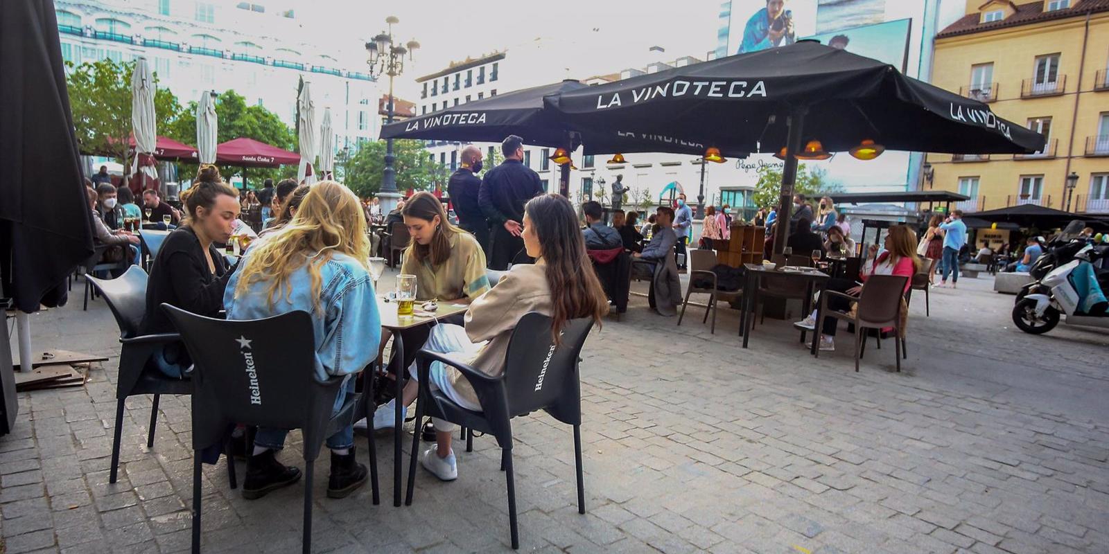 Un 3% de las denuncias por incumplimiento de normativa Covid en Madrid son a comercios u hostelería
