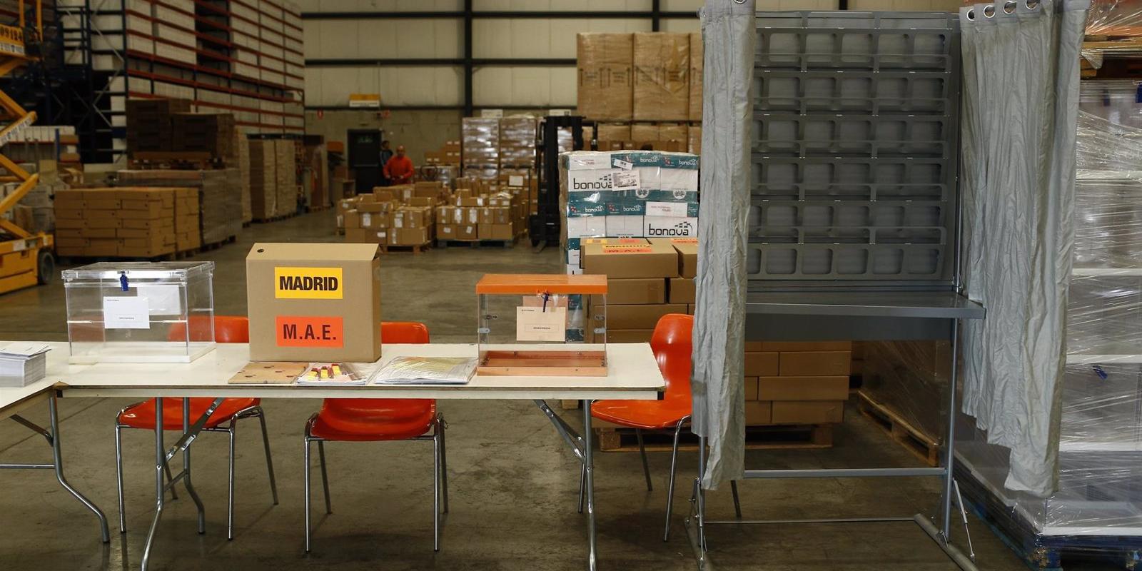 La Comunidad aclara a la Junta Electoral que los electores podrán acceder a los centros de votación con menores