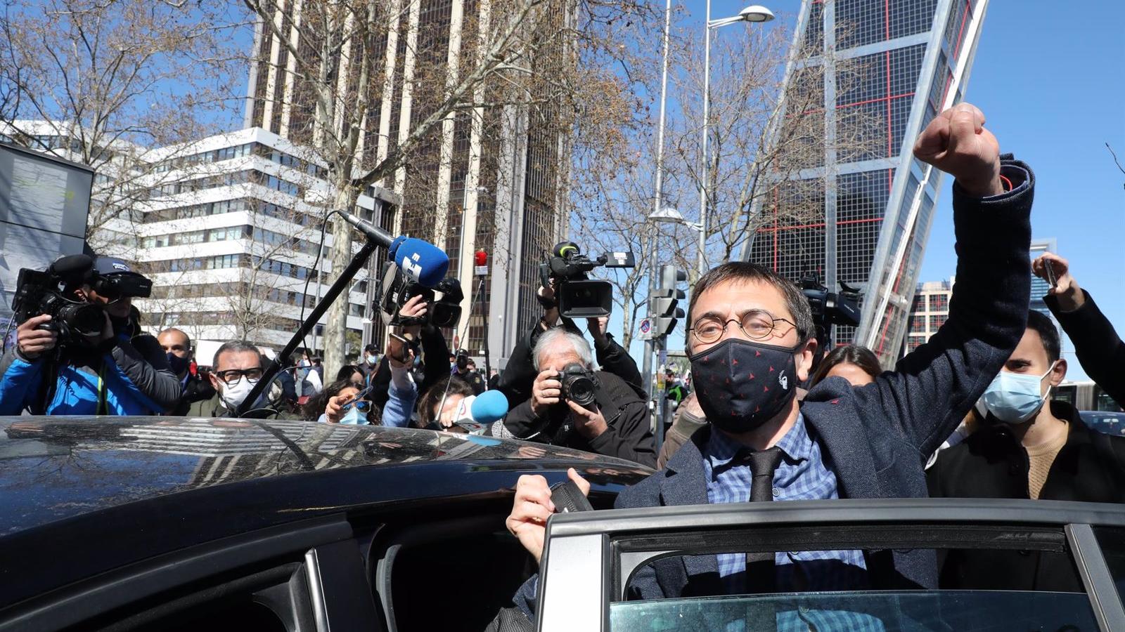 Monedero declara en los juzgados de Madrid por identificar a Vox con el genocidio nazi Monedero declara en los juzgados de Madrid por identificar a Vox con el genocidio nazi