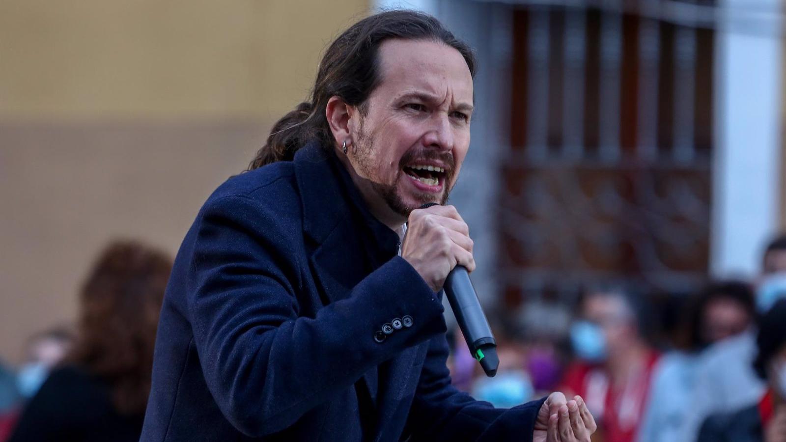 El impulsor de las protestas frente a la casa de Iglesias en Galapagar se querella contra él por denuncia falsa