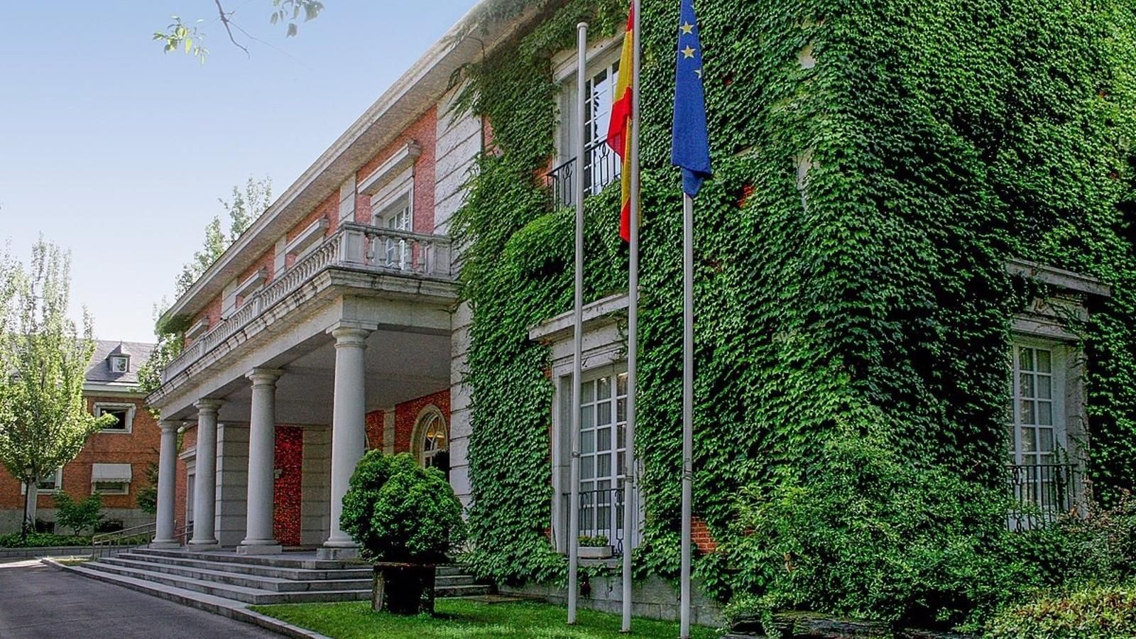 Un juez reconoce a un interino de La Moncloa su condición de indefinido tras sufrir continuos ceses