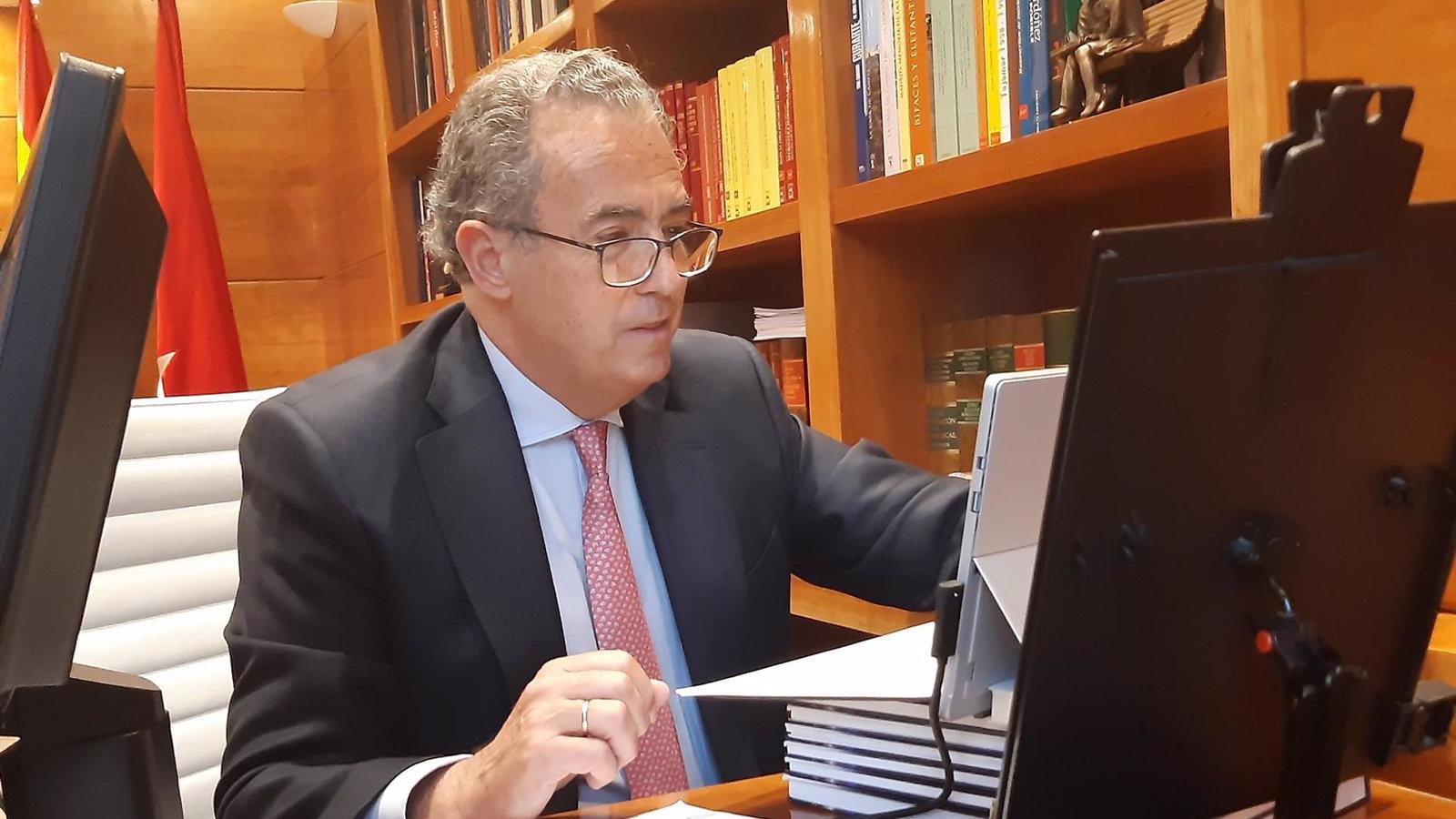 Un total de 25 antiguos alumnos del Programa de Altas Capacidades de la Comunidad reciben el Premio Max Mazin