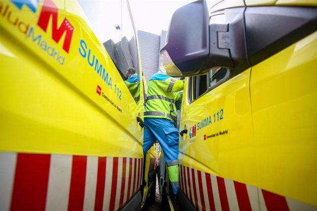 Muere un joven de unos 20 años al ser atropellado en la A-6 en Las Rozas