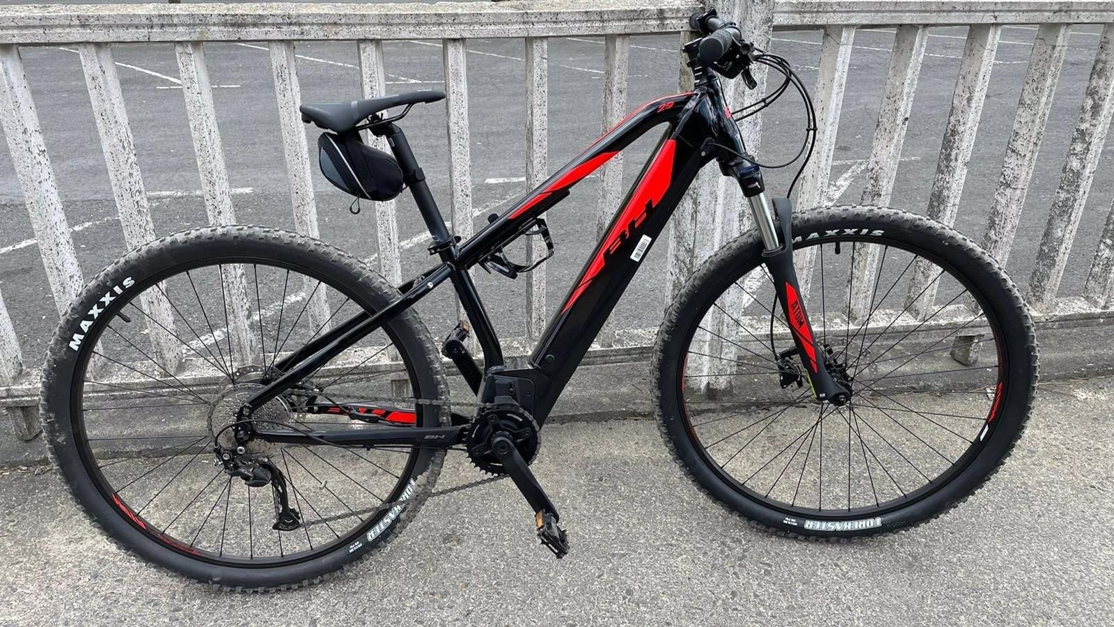 El Gobierno de España quiere se enseñe a usar la bici en colegios y crear una titulación oficial de mecánicos de bicis