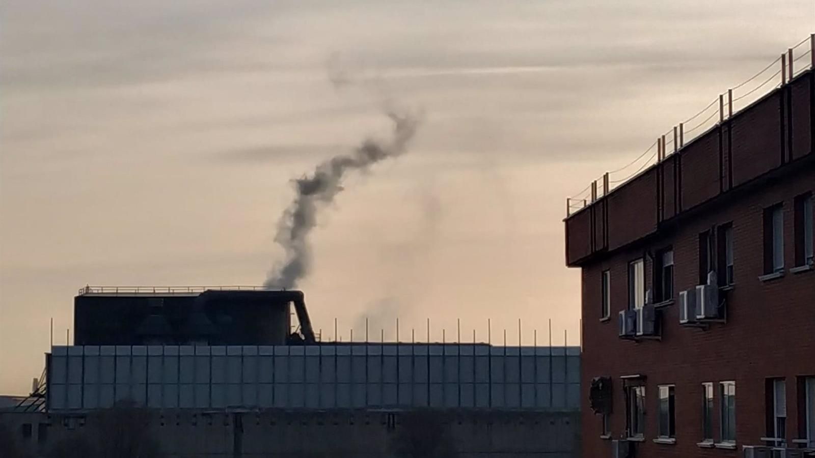 Afectados por una fundición recogen unas 1.100 firmas para pedir soluciones al Ayuntamiento de Getafe