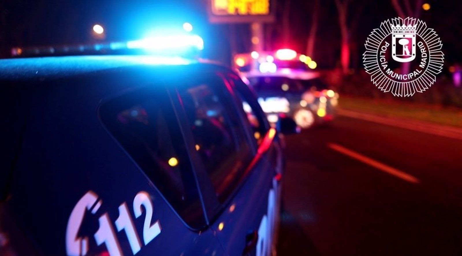 La Policía Municipal desmanteló el viernes en el Templo de Debod un macrobotellón con 500 estudiantes celebrando la final de la EBAU