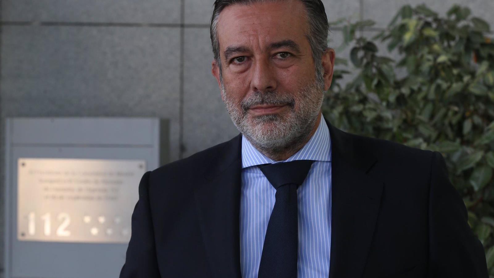 Enrique López afea que se "malinterprete" a Ayuso y acusa a Sánchez de "enfrentar" a España