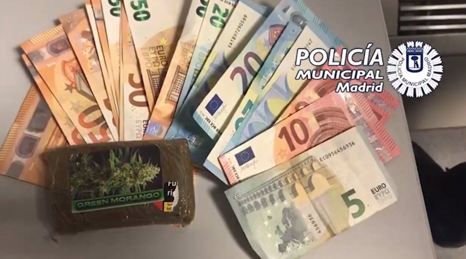 Detenido un joven que trapicheaba por hachís y marihuana en Hortaleza