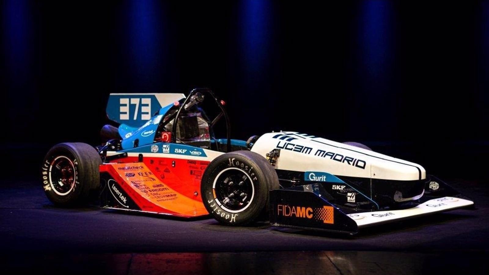 Medio centenar de estudiantes de la Carlos III desarrollan un monoplaza de carreras para competir en la Formula Student