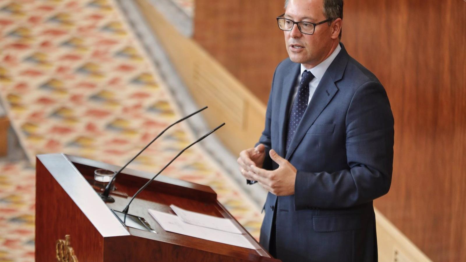 Serrano recuerda a los partidos de izquierda que los madrileños "sentenciaron con su voto que no merecen gobernar la región que atacan"