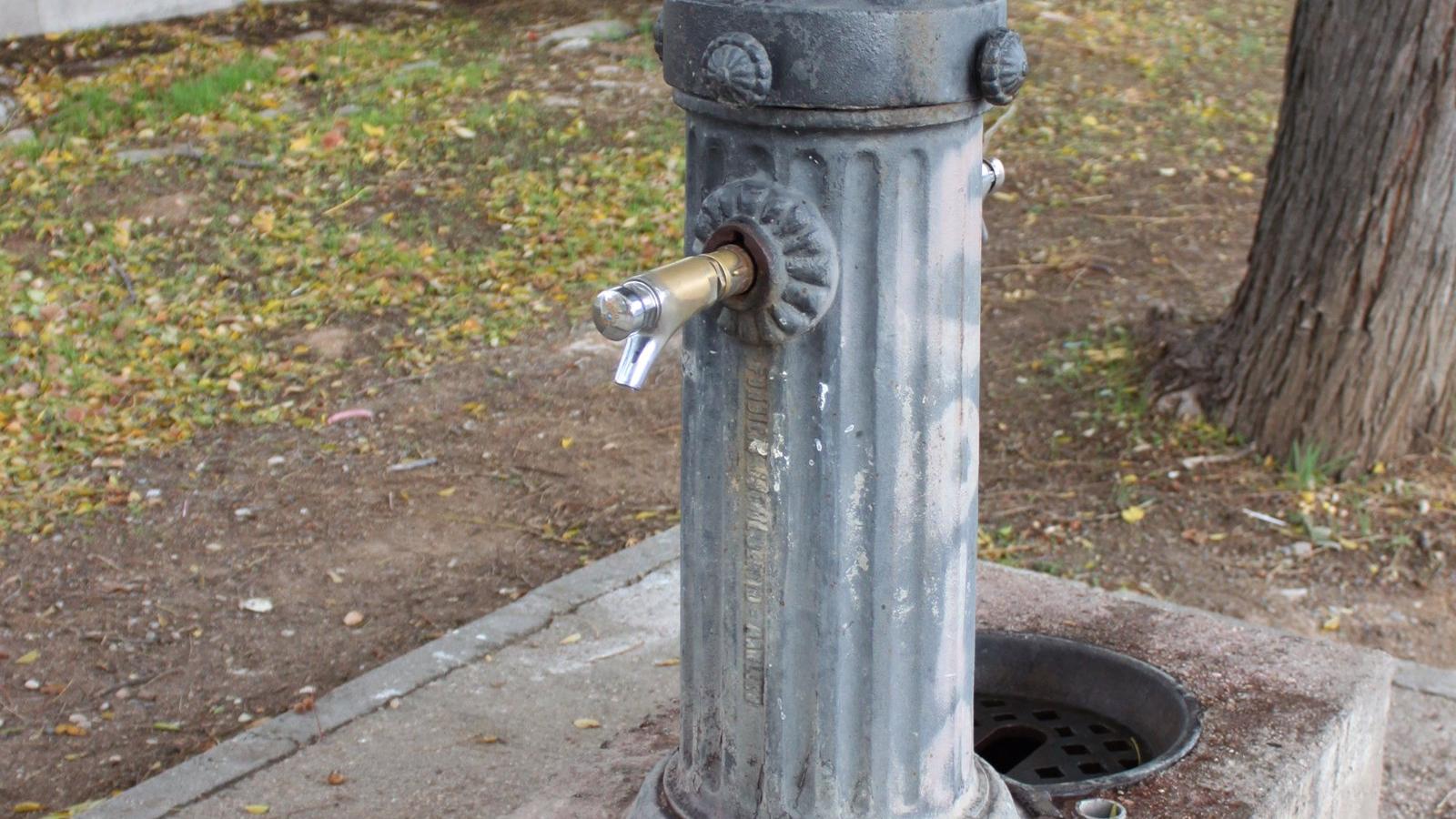 Las fuentes de beber en Madrid podrán activarse con pedal, serán desinfectadas y habrá servicio de incidencias 24h