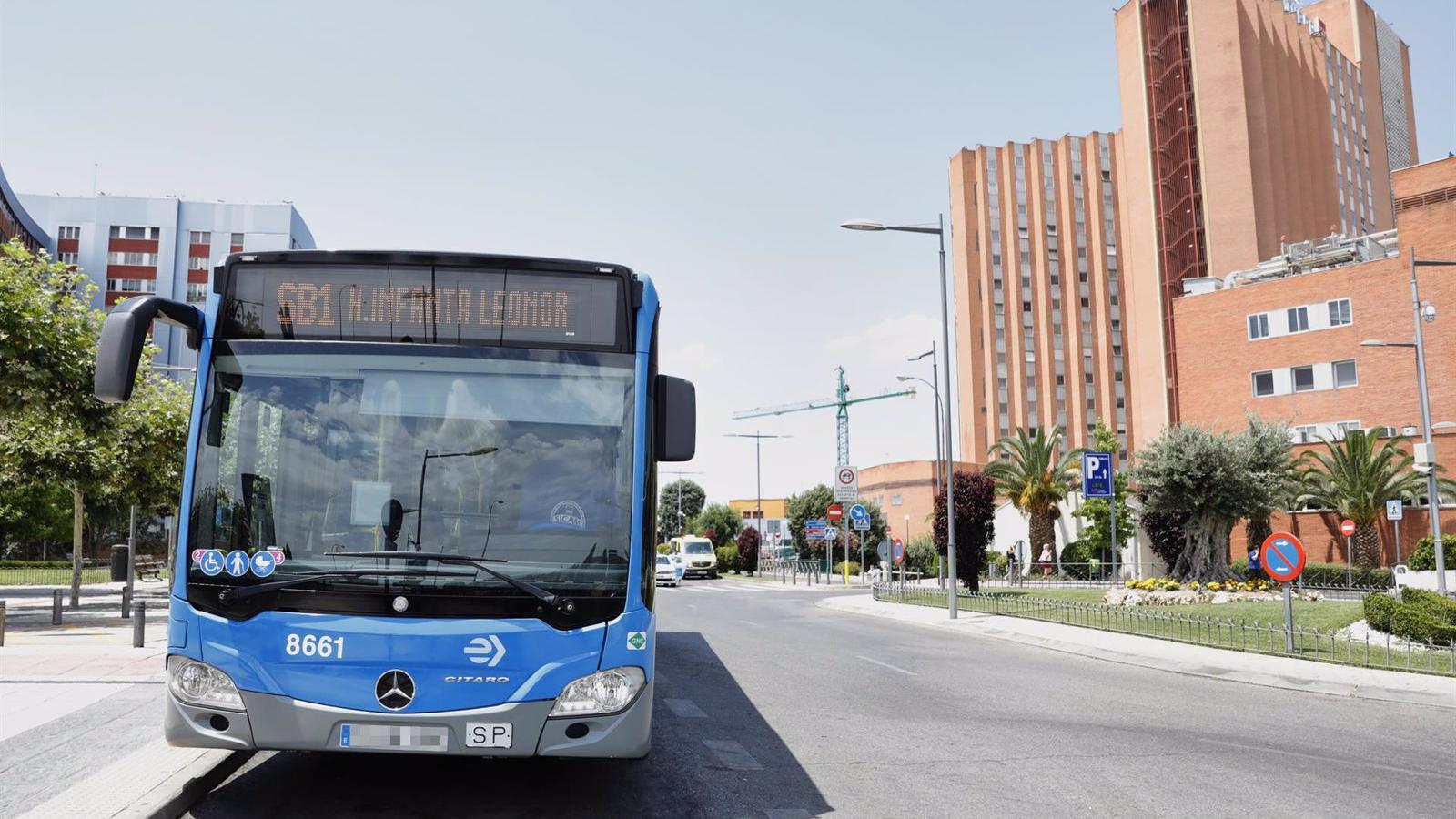 La Comunidad inicia un servicio especial de lanzadera de autobuses eléctricos entre Islazul y Plaza Elíptica