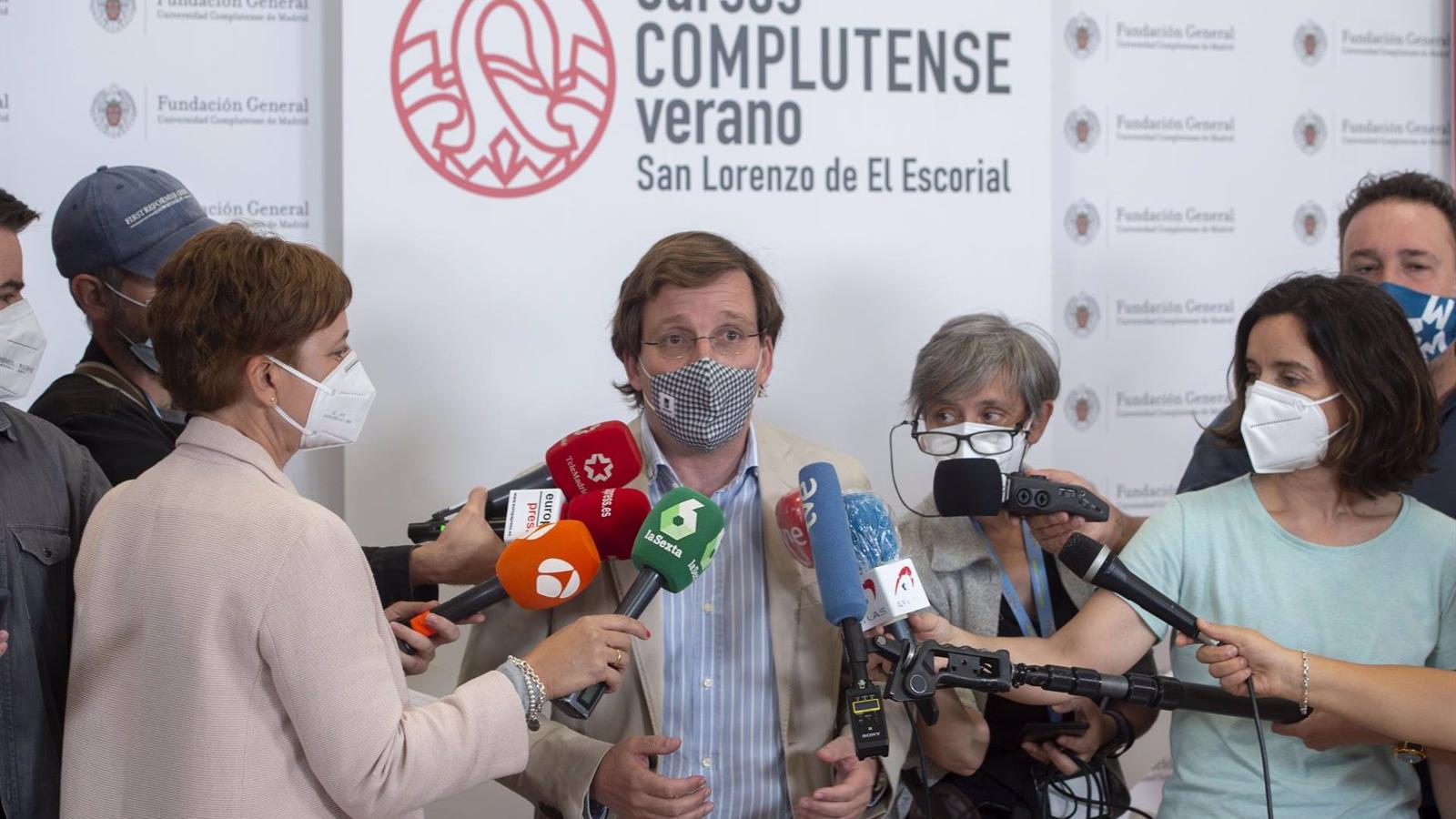 Martínez-Almeida cree que es momento &quot;de compatibilizar más que nunca lucha contra el virus y reactivación de economía&quot;
