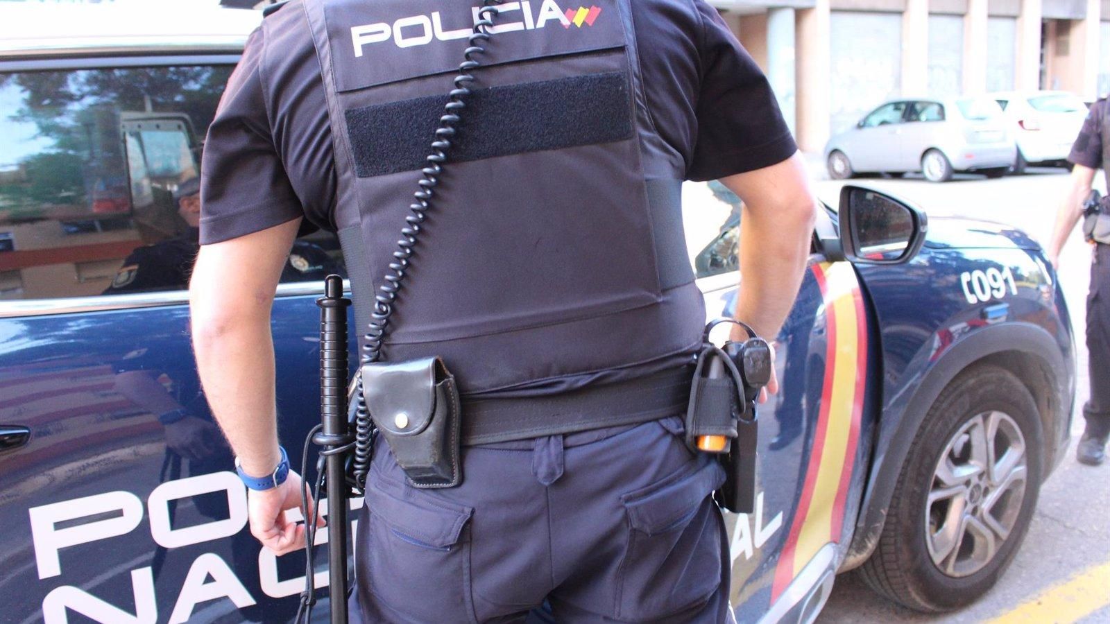La Policía investiga la agresión a un sanitario en el Metro de Madrid tras pedirle que usara la mascarilla