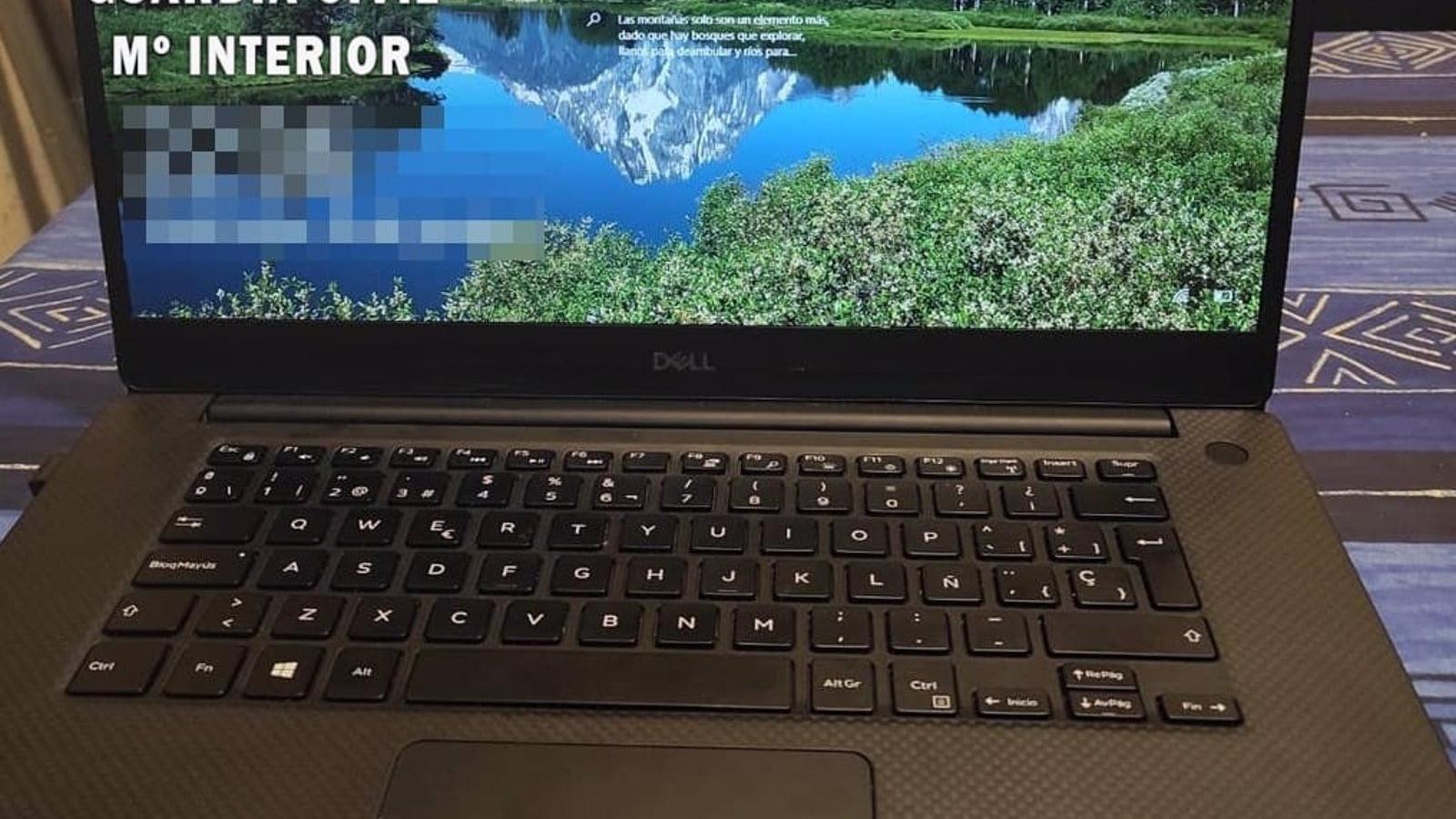 Detenido un menor por amenazar a compañeros de instituto para lograr imágenes sexuales a través de redes