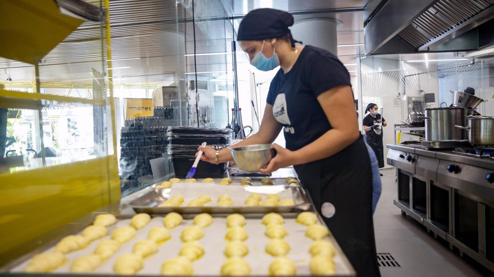 La Comunidad prorroga las medidas temporales para la contratación de jóvenes