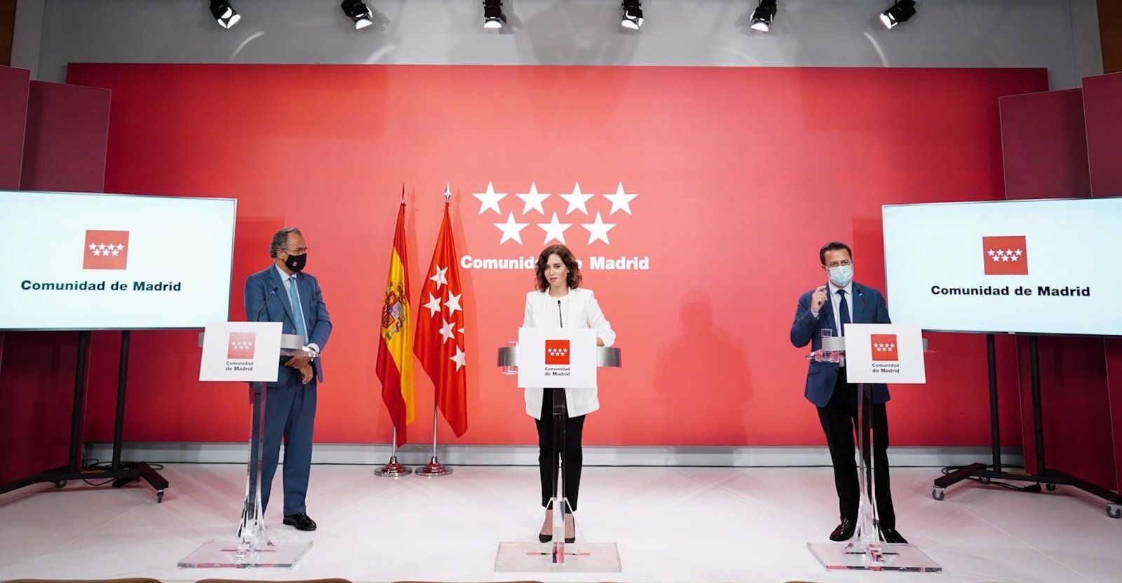 La Comunidad de Madrid esperará a conocer el impacto de la 'Operación Retorno' para ampliar los aforos en hostelería y cultura