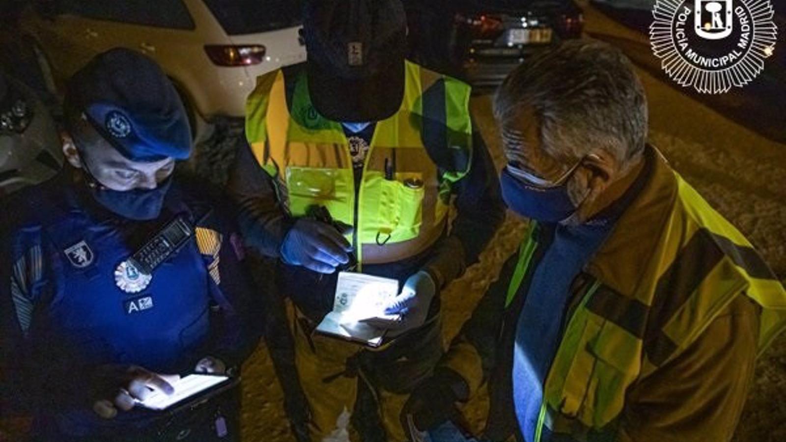 Detenido un hombre con una orden de búsqueda por malos tratos que se ocultaba con un pasaporte falso