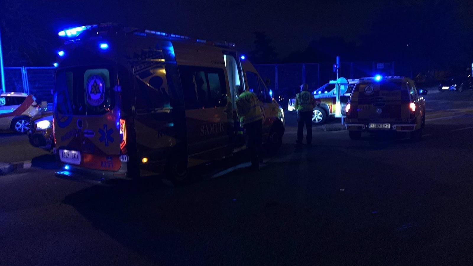 Atropellan a un hombre de 35 años en la avenida de los Poblados y se dan a la fuga