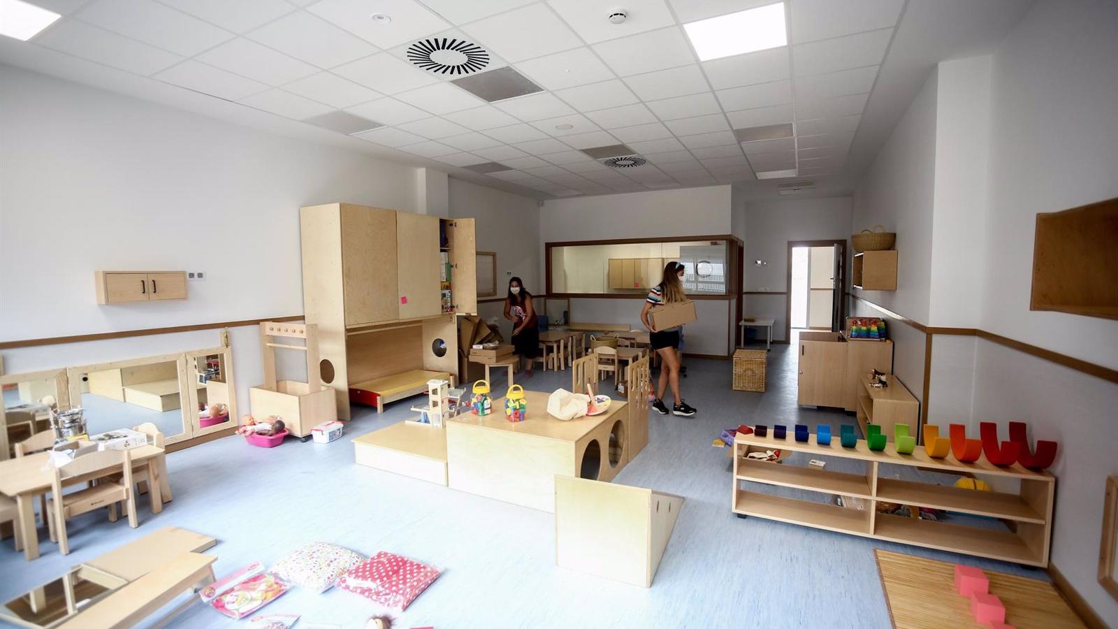 El Ayuntamiento de Madrid abre el plazo para que familias sin plaza en escuela infantil municipal soliciten una beca