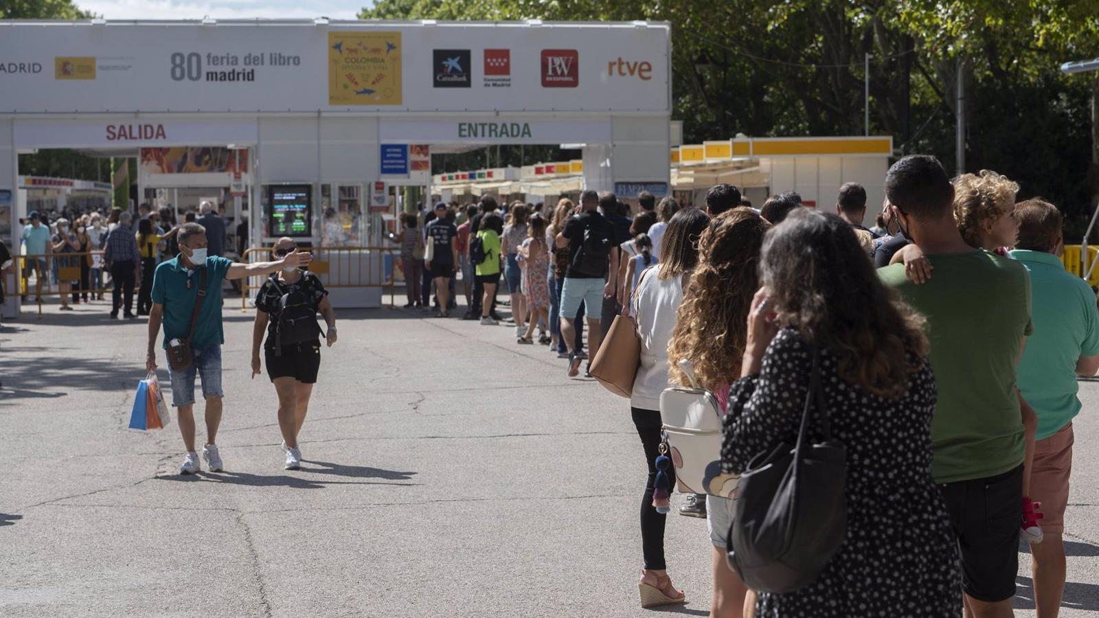 La Feria del Libro de Madrid concluye con 384.000 visitantes y más de 9,1 millones en ventas, un 10% menos que en 2019