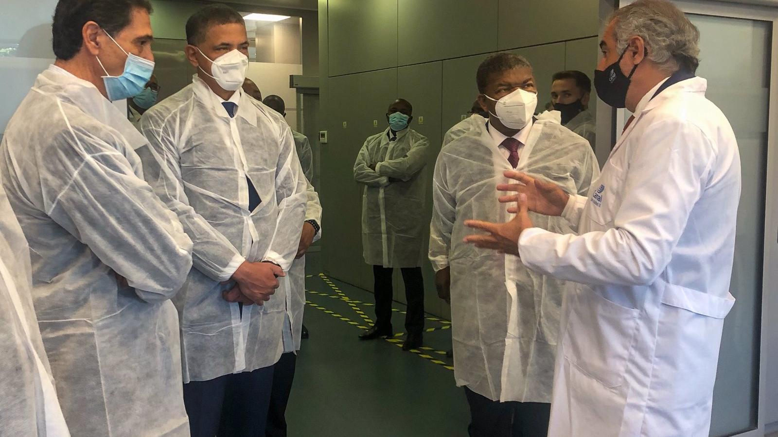 El presidente de Angola visita las instalaciones del Canal de Isabel II para conocer su modelo de gestión