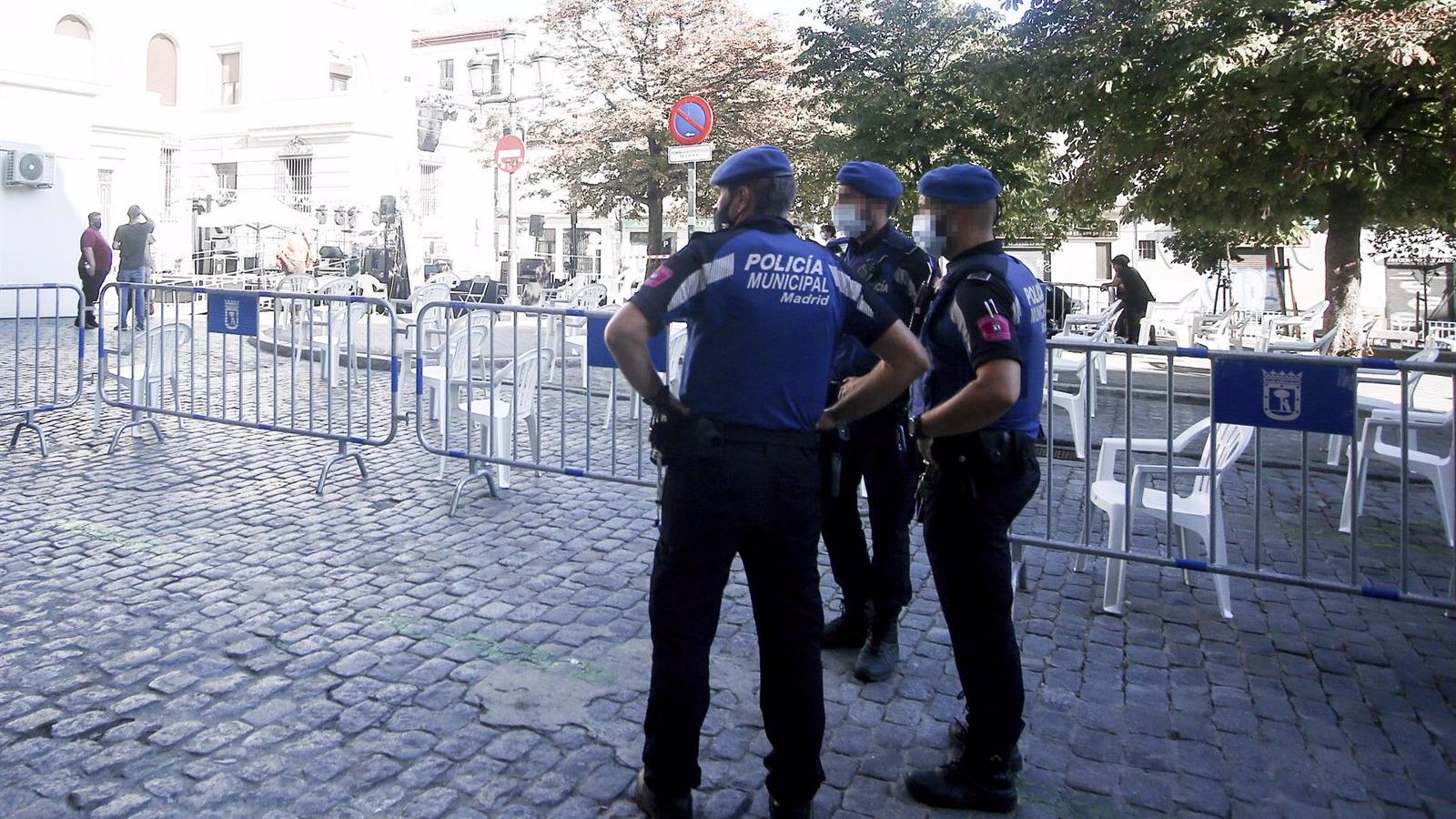 Cada refuerzo de 200 agentes para prevenir botellones cuesta 50.000 euros al Ayuntamiento de Madrid