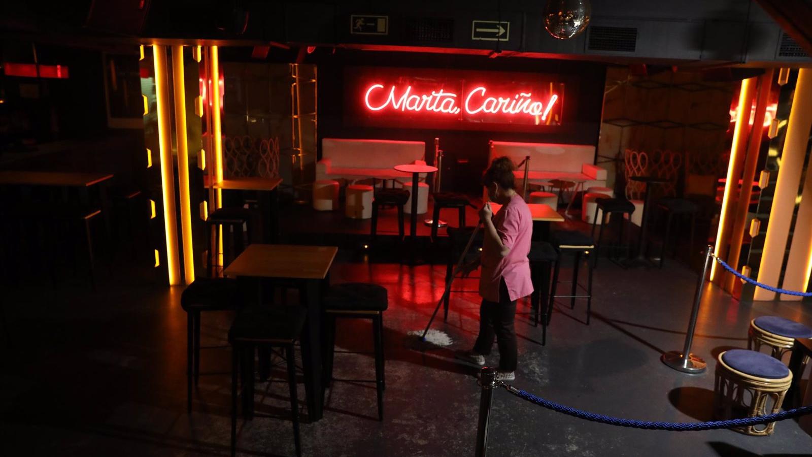 La Comunidad tramita la nueva normativa para ampliar los horarios en el sector del ocio y la restauración