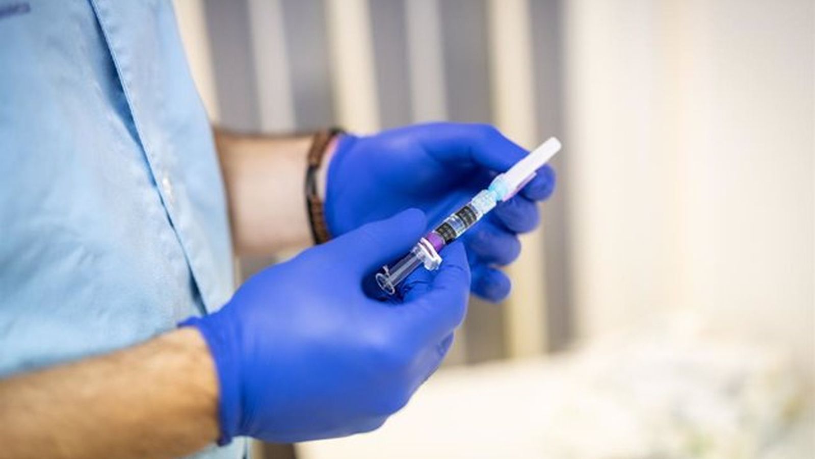 La Comunidad presenta la campaña contra la gripe con una previsión de 1,6 millones de dosis