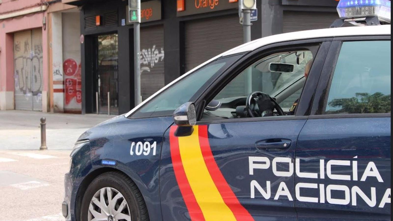 Detenidos dos empleados de un geriátrico de Villa de Vallecas por robar 16.000€ a dos internos