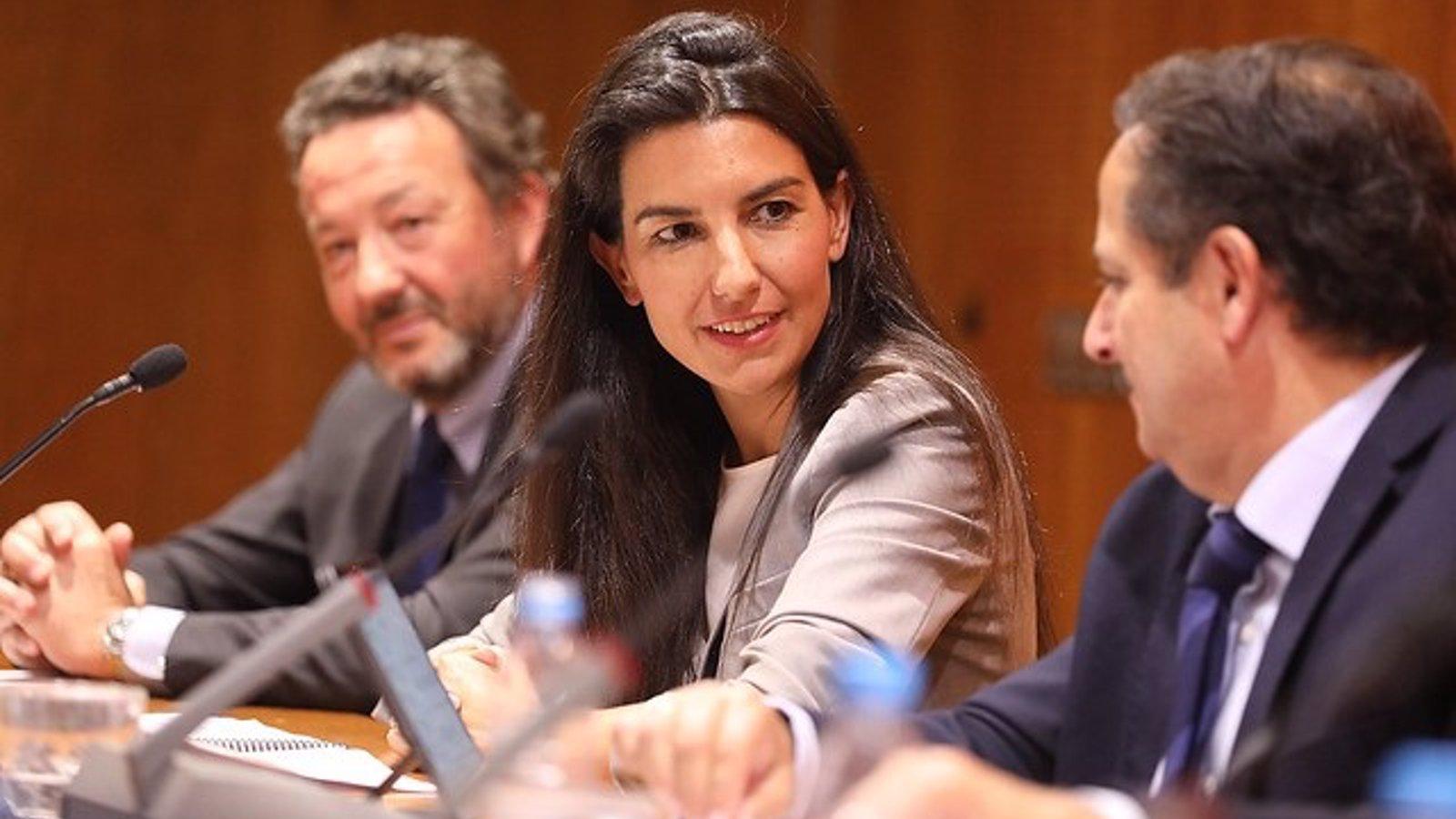 Vox espera llegar a un acuerdo con PP para "derogar o reformar profundamente" las leyes LGTBI