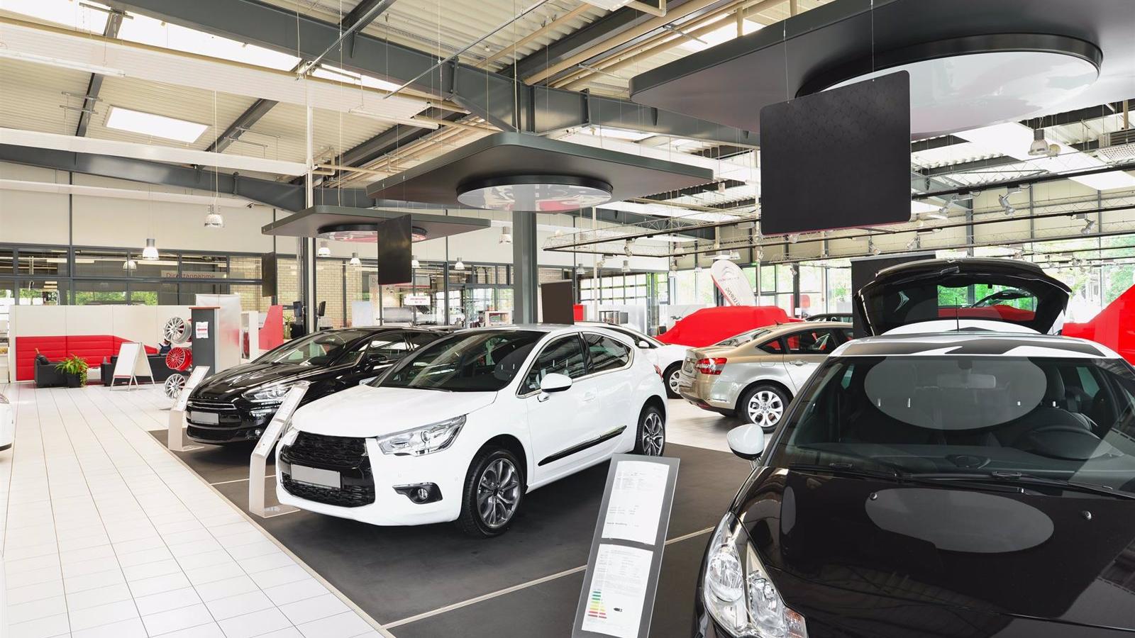 La falta de microchips arrastra al mercado automovilístico español, que cae un 20,5% en octubre